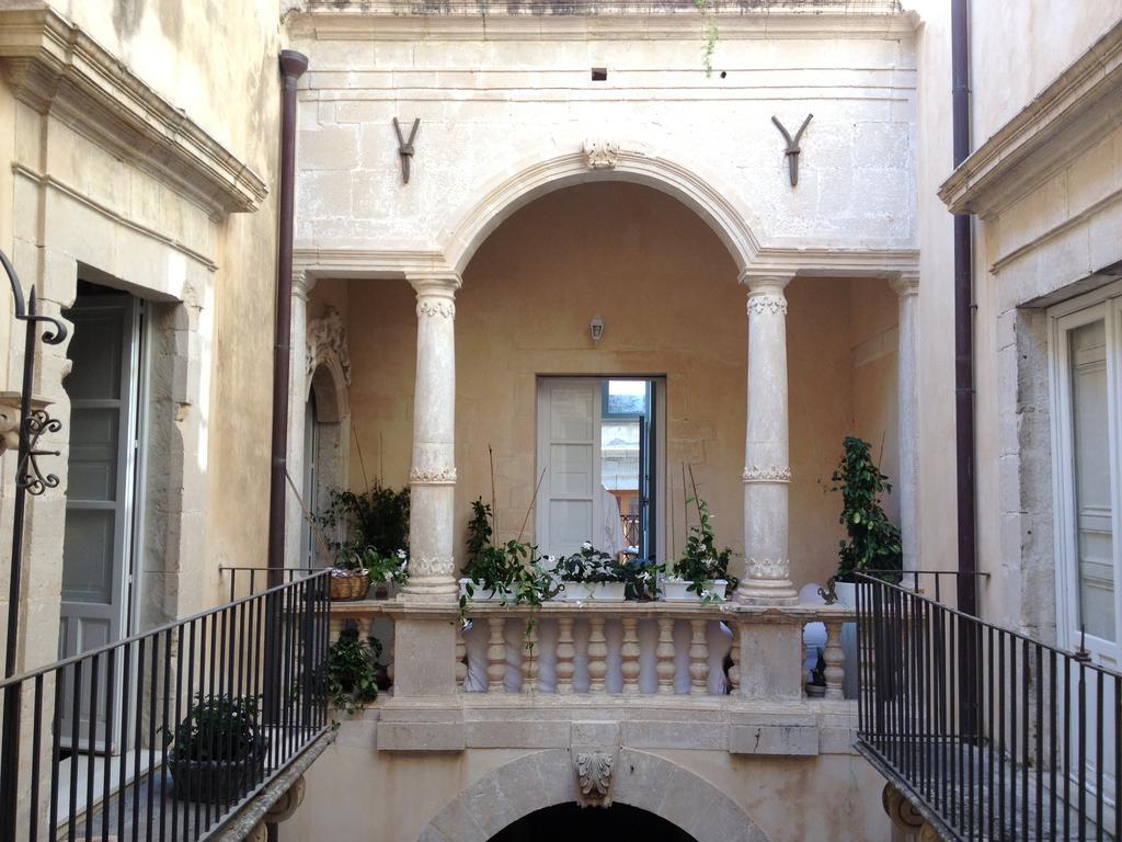 Ortigia Family House Daire Siraküza Dış mekan fotoğraf