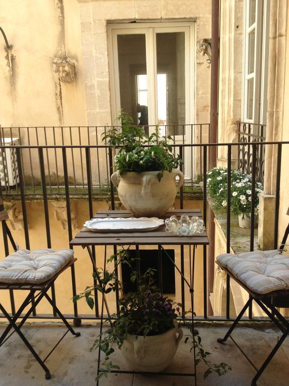 Ortigia Family House Daire Siraküza Dış mekan fotoğraf